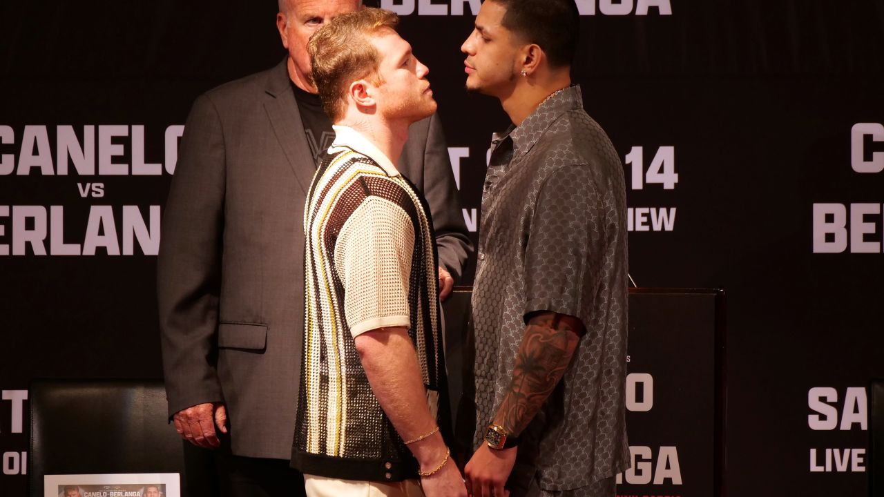 BEVERLY HILLS, CALIFORNIA - AUGUST 06: Canelo Alvarez and Edgar Berlanga face off during a press conference to promote their September 14th fight at The Beverly Hills Hotel – Crystal Ballroom on August 06, 2024 in Beverly Hills, California. (Photo by Kaelin Mendez/Getty Images)