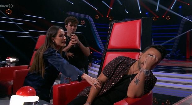 Luis Fonsi has ended up tired of Malú's games and tricks in the Blind Auditions of La Voz (Atresmedia).