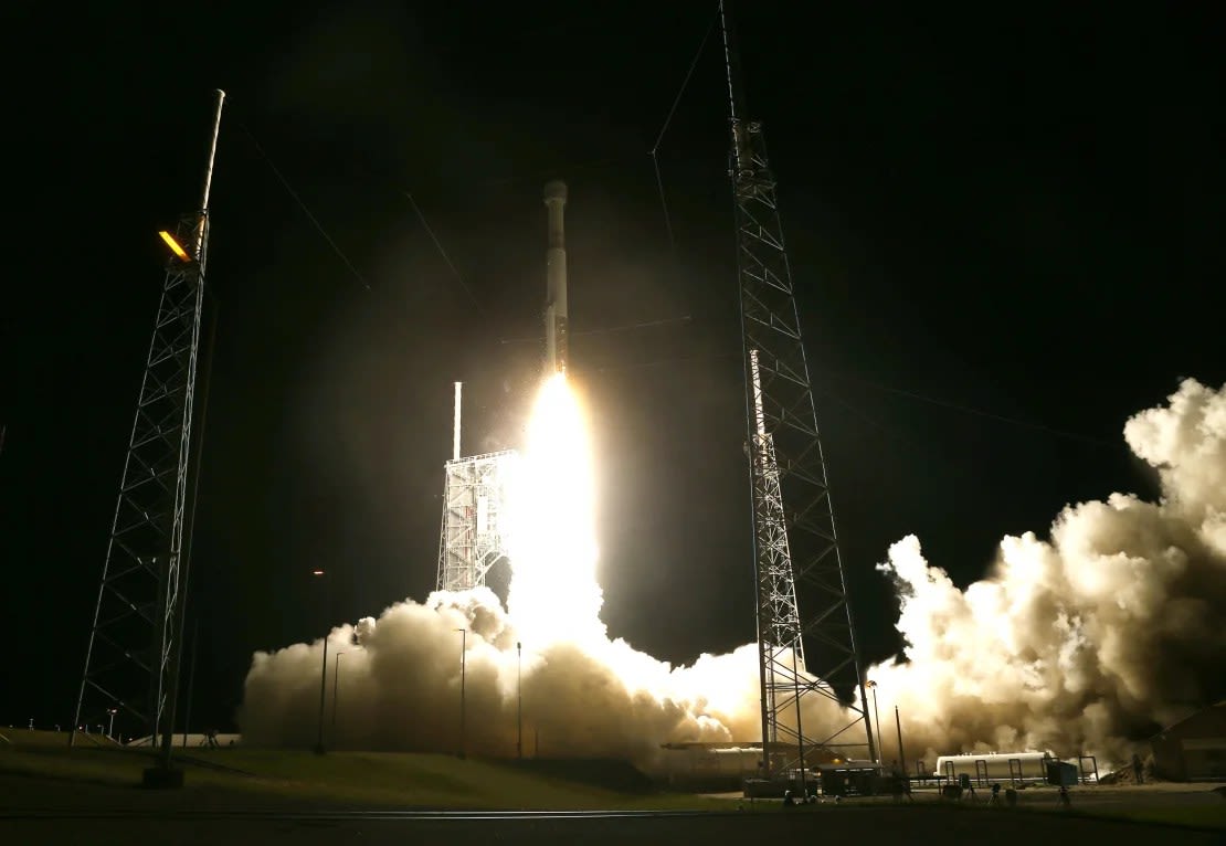 United Launch Alliance's Atlas V rocket, with a Boeing CST-100 Starliner spacecraft on top, lifts off on an uncrewed test flight December 20, 2019 in Cape Canaveral, Florida.