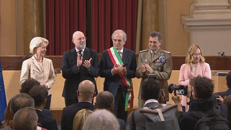 Forlì, Ursula Von der Leyen, Stefano Bonaccini, Francesco Figliuolo y Giorgia Meloni