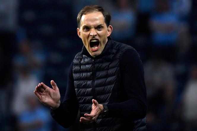 El entrenador del Chelsea, Thomas Tuchel, reacciona durante el partido final de fútbol de la Liga de Campeones entre Manchester City y Chelsea en el estadio Dragao de Oporto, Portugal, el sábado 29 de mayo de 2021.